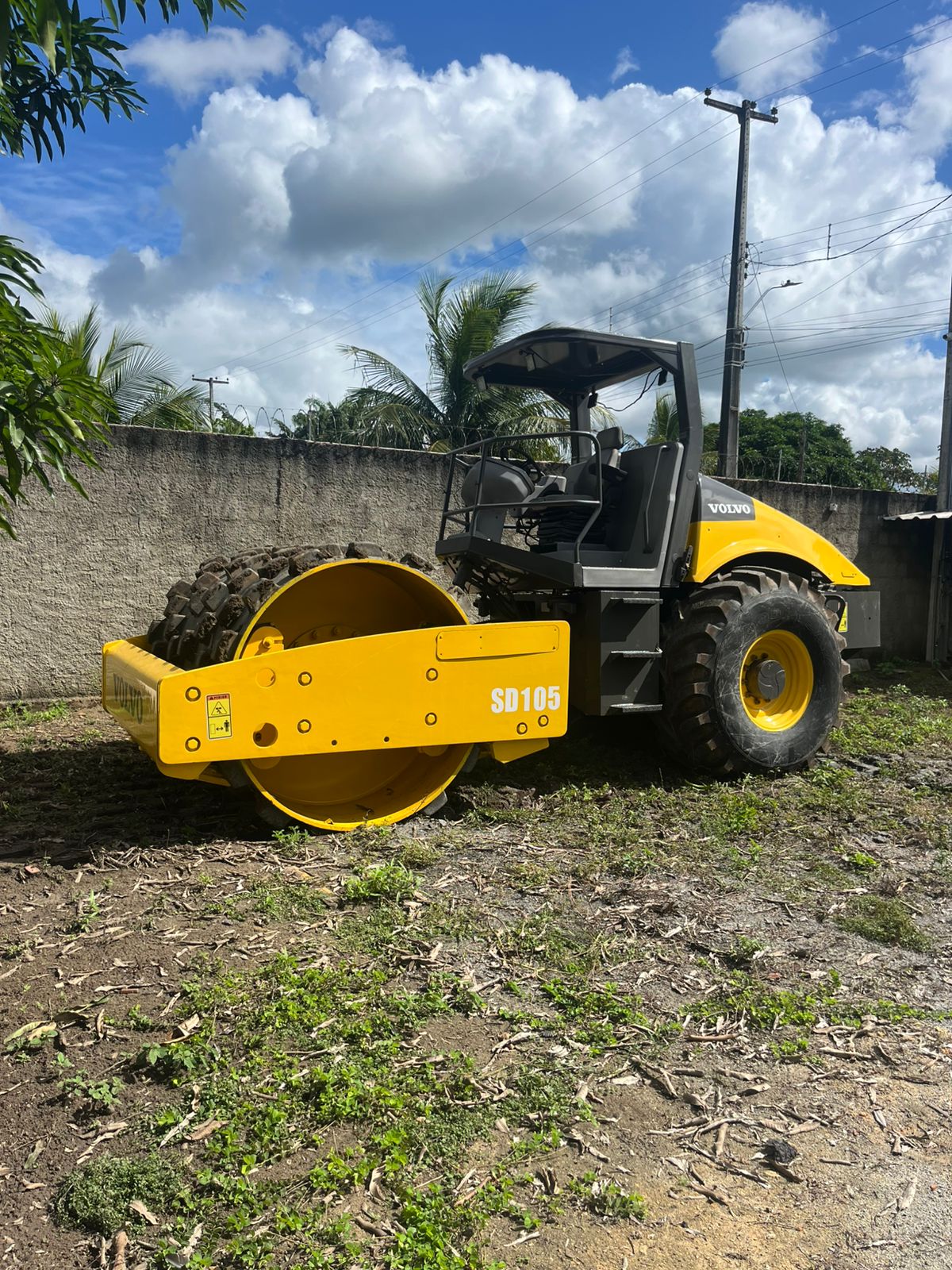 Rolo compactador de solo — foto 1 de 7